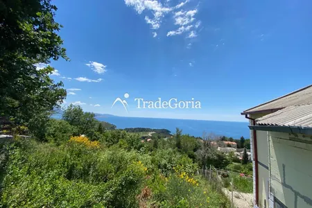 Urgent sale of an urbanized land plot in Sutomore