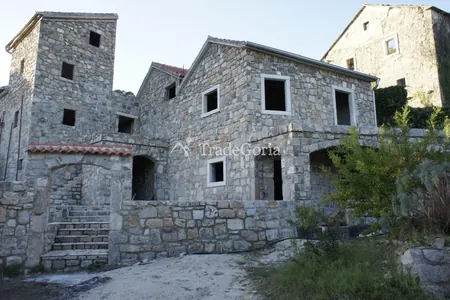 Antique Reconstructed House Complex - Price 535,000 Euro