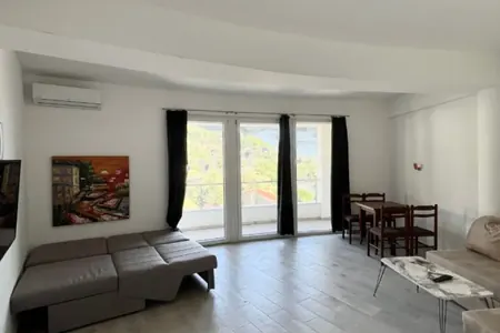 Studio for sale with sea view in Sutomore.