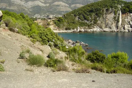 Sutomore – Malevik. Urbanized plot.