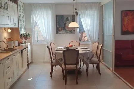 Three-bedroom apartment for sale in Petrovac