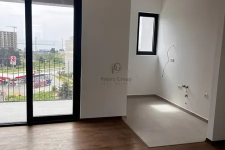 Three-Bedroom Apartment with Panoramic Sea and Mountain Views for Sale in a New Building in Bar