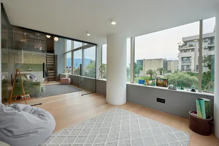 Two-bedroom apartment in an elite complex in the center of Budva.