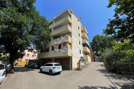 Дуплекс в Лази с 2 спальнями с видом на море