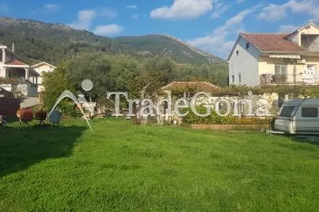 Land in Tivat 2500 m²