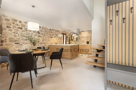 Unique old house for sale in Kotor, Shkaljari