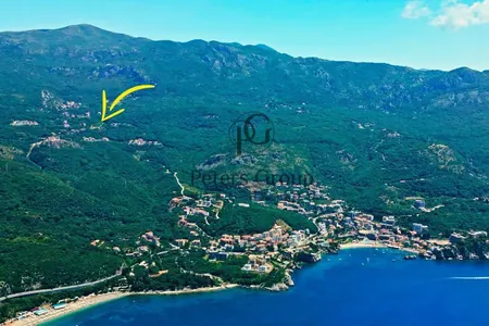 Urbanizovani građevinski placevi sa prelepim pogledom na prodaju u opštini Budva