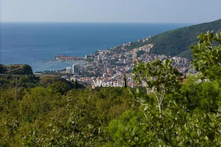 Parcele za izgradnju turističkih i stambenih objekata u Markovićima