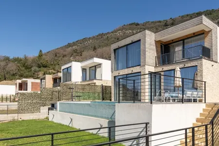 Villa for sale, Kavac, Tivat, bay view