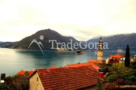 Villa in Mediterranean Style in the Ancient Town of Perast