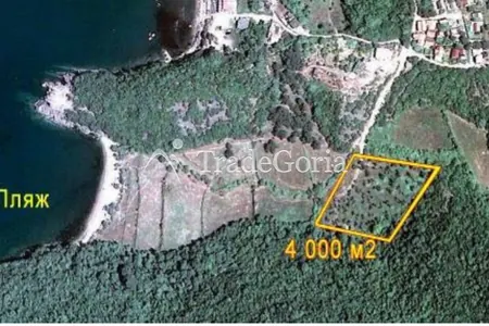 Land plot of 6691 m2 in Kruche