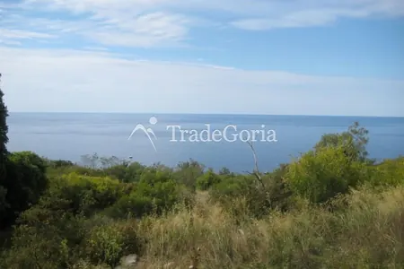 Place za izgradnju 5 vila blizu mora