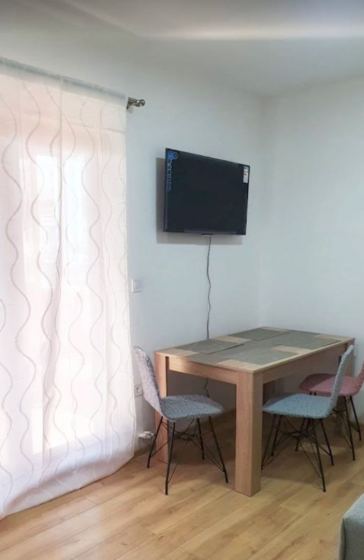 1-Zi.-Wohnung, 55 m², Meerblick, Šušanj, Bar, zur Miete