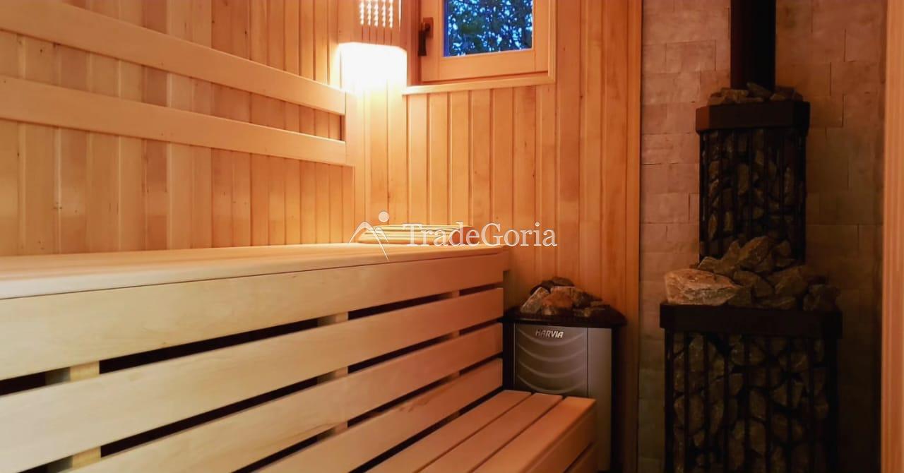 Na prodaju: Radni mini-hotel sa 4 apartmana, bazenom, saunom, parkingom za 6 automobila