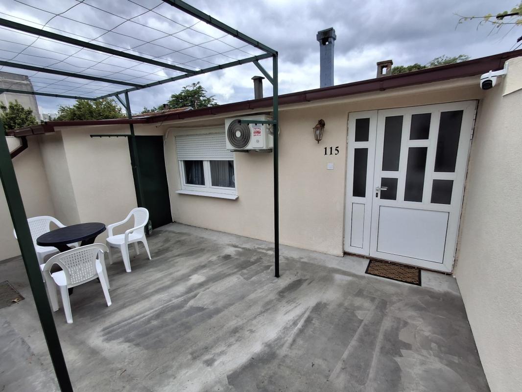 105m² Haus zum Verkauf in Zabjelo, Podgorica