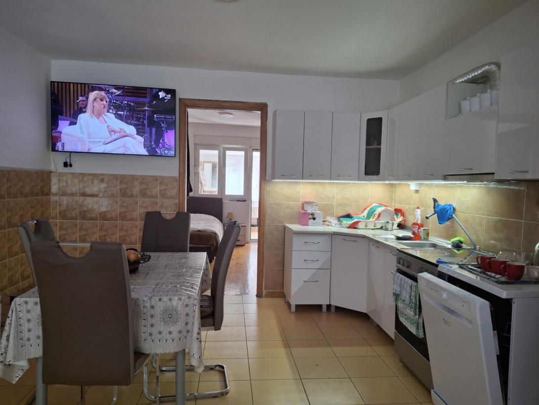 105m² Haus zum Verkauf in Zabjelo, Podgorica