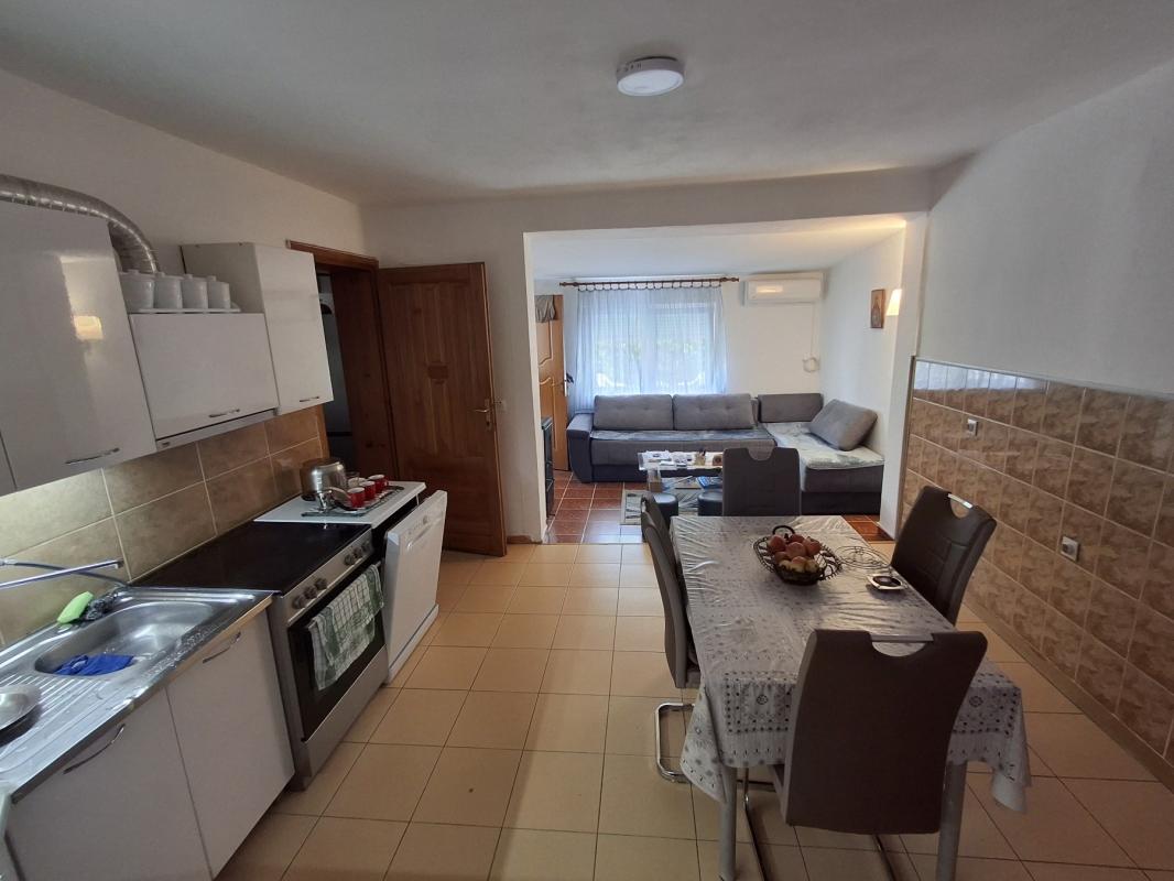 105m² Haus zum Verkauf in Zabjelo, Podgorica