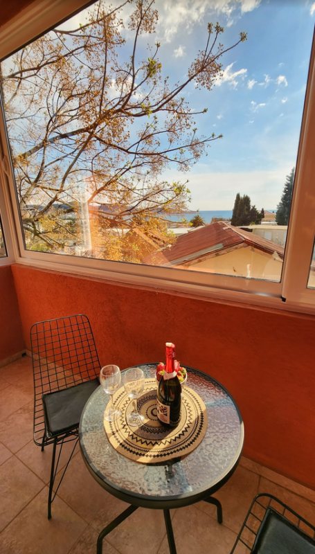 1-Zimmer-Apartment mit verglaster Meerblick-Terrasse, Šušanj, Bar