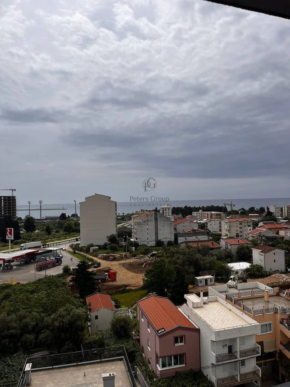 Three-Bedroom Apartment with Panoramic Sea and Mountain Views for Sale in a New Building in Bar