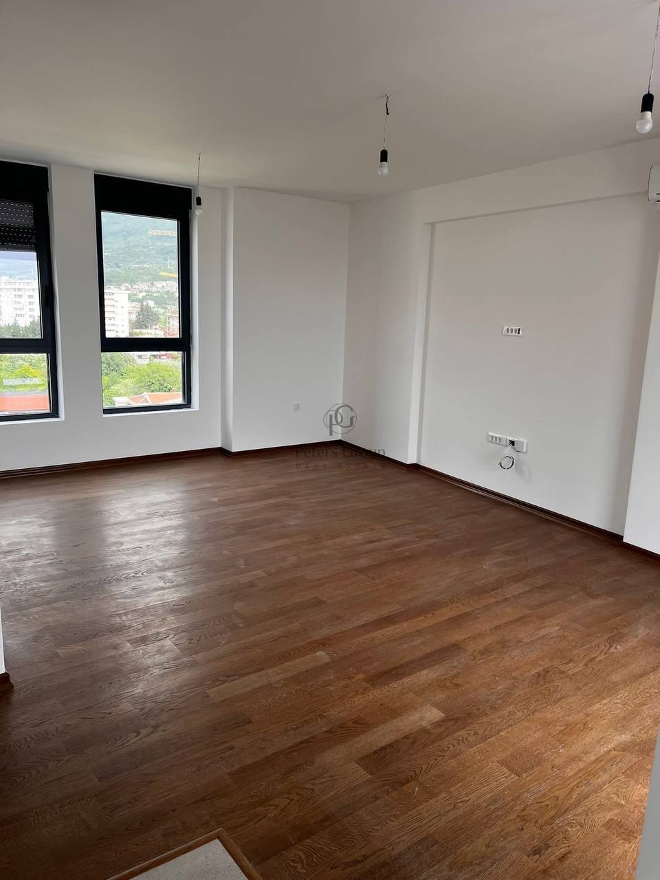 Three-Bedroom Apartment with Panoramic Sea and Mountain Views for Sale in a New Building in Bar