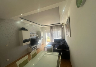 Zu vermieten: 1-Zimmer-Apartment mit Meerblick & Privatparkplatz vor der Saison, in Budva ab Sep.