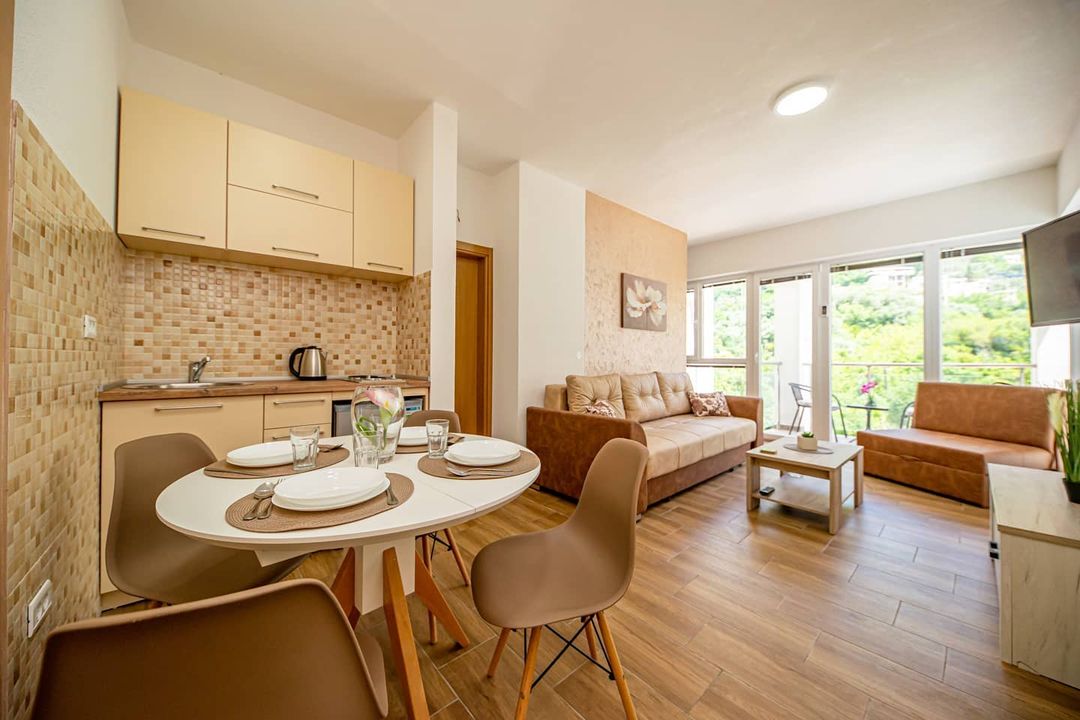 Einzimmerwohnung zur Miete in Sutomore