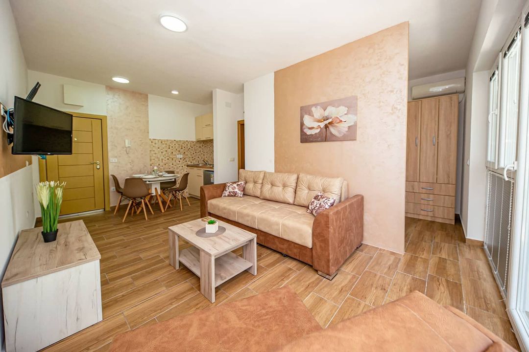 Einzimmerwohnung zur Miete in Sutomore