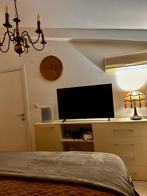 Apartment for sale with sea view in Utjeha Bar.