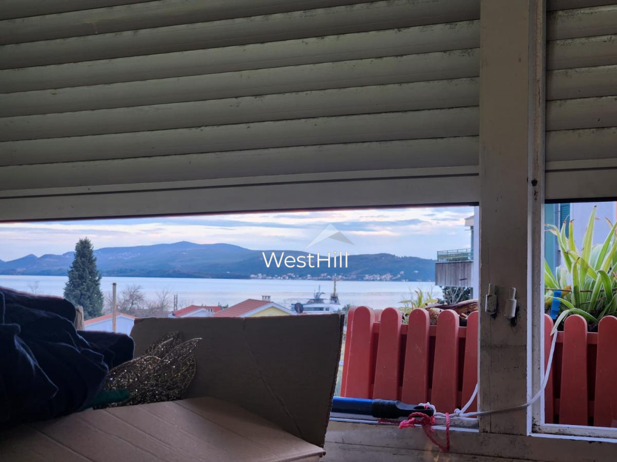 Two-bedroom apartment in Bijela, Herceg-Novi