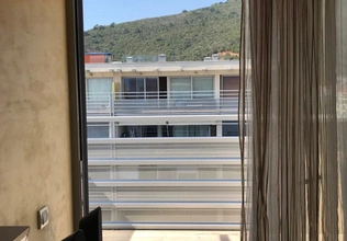 One-bedroom apartment in Budva, new building