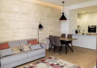 Premium 1 bedroom apartment with sea view in the center of Budva near the sea and the old town AVAI