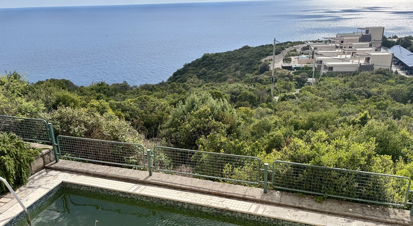 3-Zimmer-Haus mit Meerblick und Pool in Krimovica