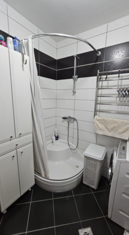 Apartment for sale with sea view in Igalo.