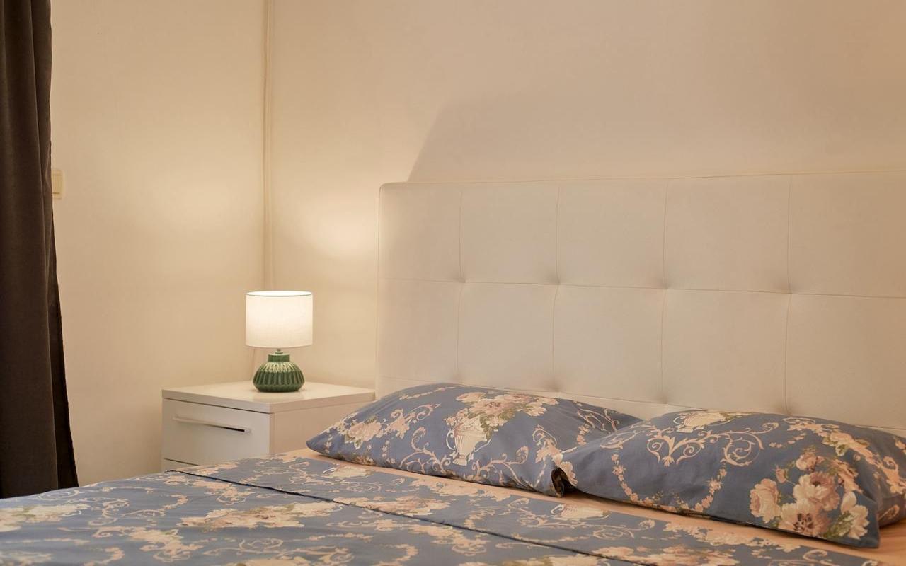1-Zimmer-Apartment mit großer Terrasse, Petrovac