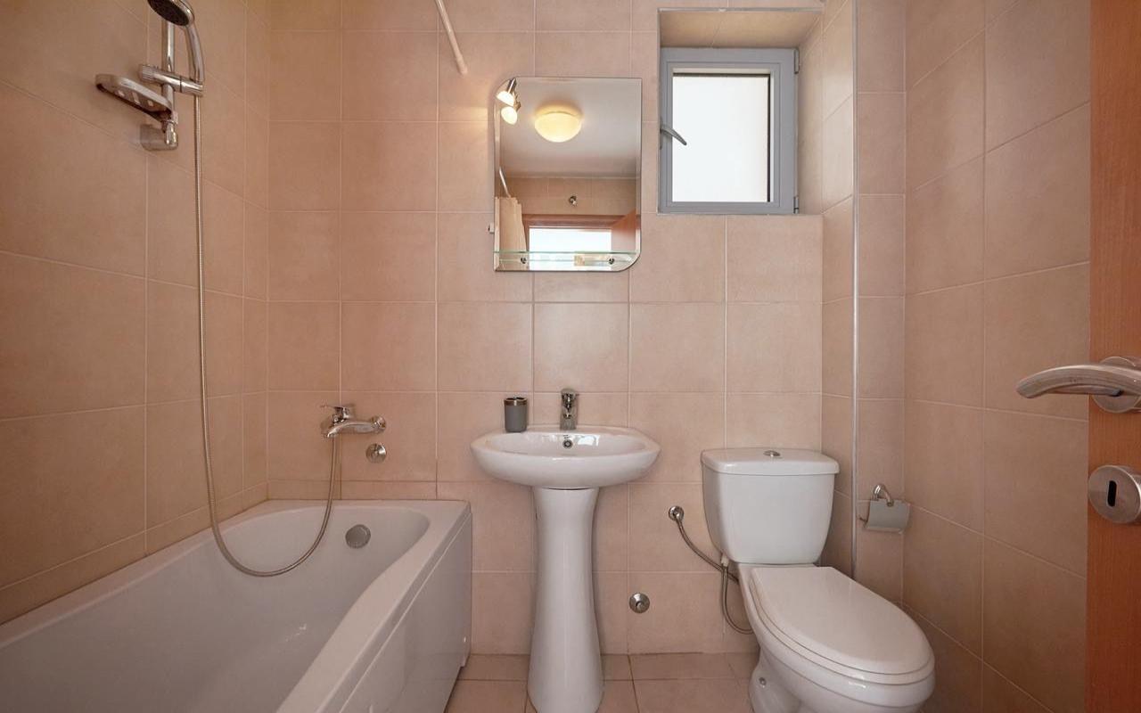 1-Zimmer-Apartment mit großer Terrasse, Petrovac