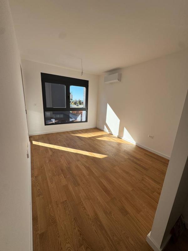 Wohnung am Meer zu verkaufen in Bar