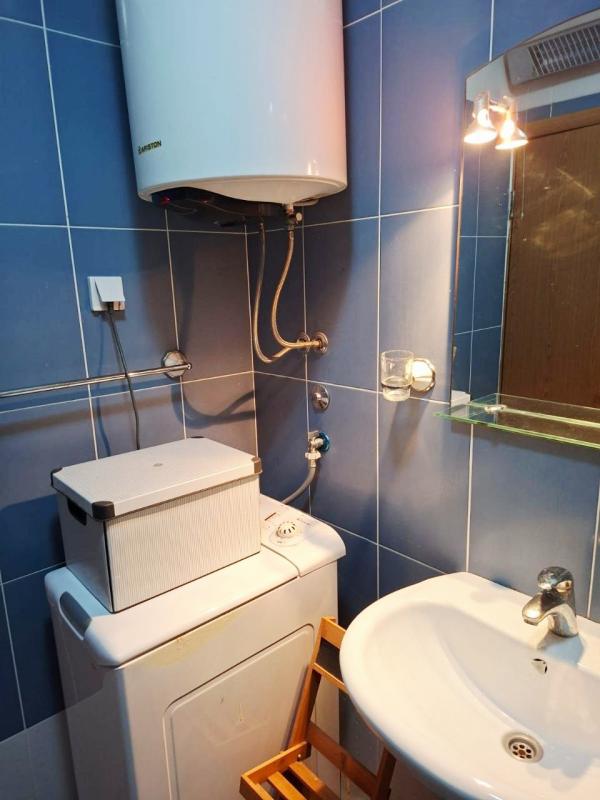 Geräumiges Duplex-Apartment in Budva (Becici) zu verkaufen