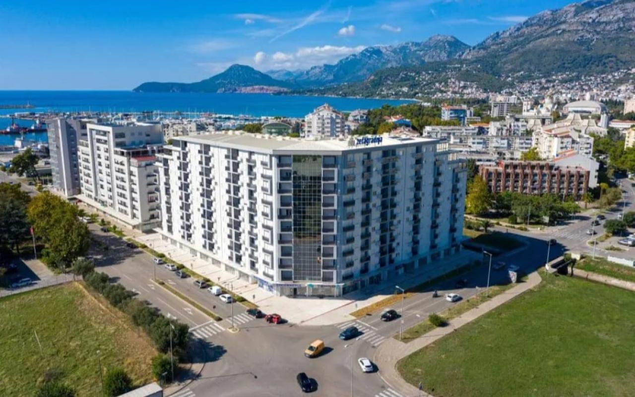 Long-term rent of a 1-room apartment in the Zetagradnya complex, Bar