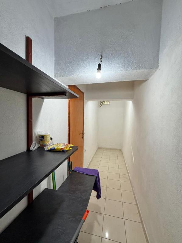Renovierte Einzimmerwohnung mit Meerblickterrasse in Petrovac