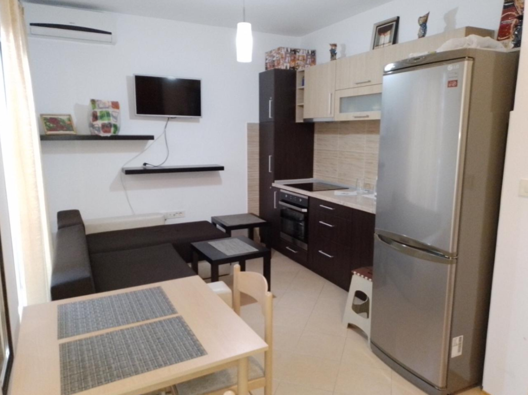 1-Zimmer-Wohnung in zentraler Lage von Budva, Rozino