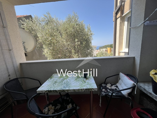 Renovierte 1-Zimmer-Wohnung mit Meerblick in Petrovac