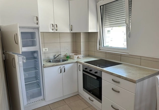 Two-bedroom apartment for rent in Budva, Maslina
