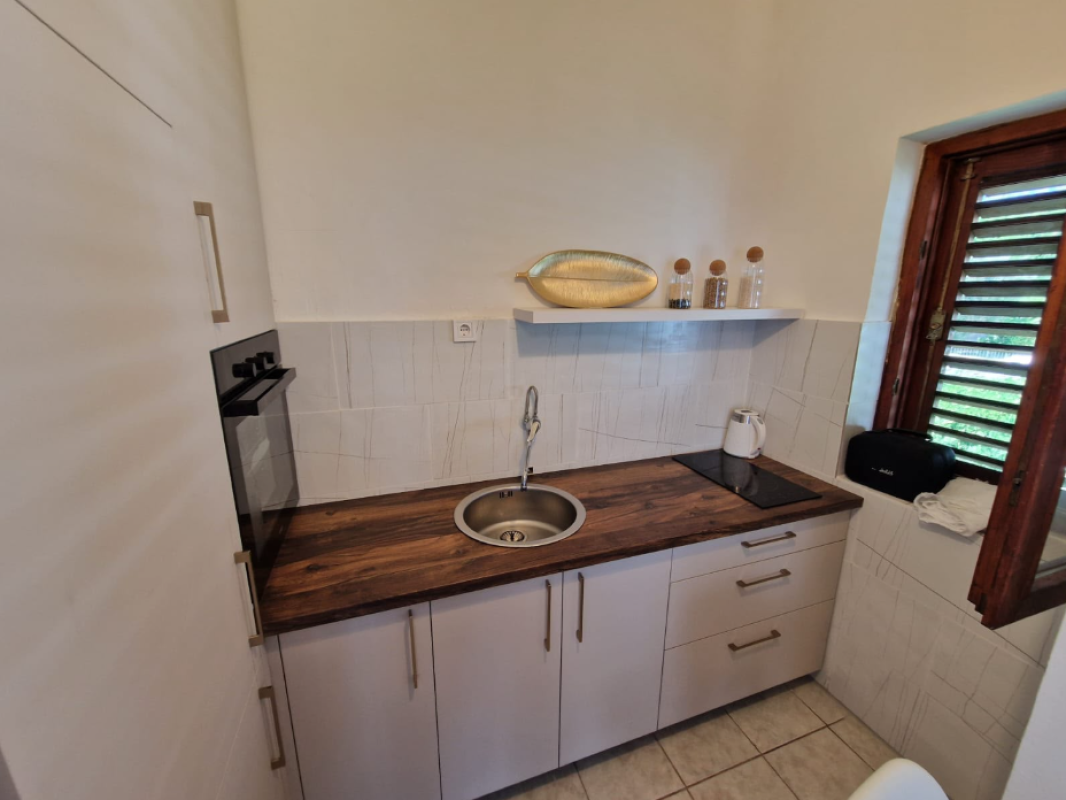 1-Zimmer-Wohnung in Babin Do, Budva – strandnah & Altstadt