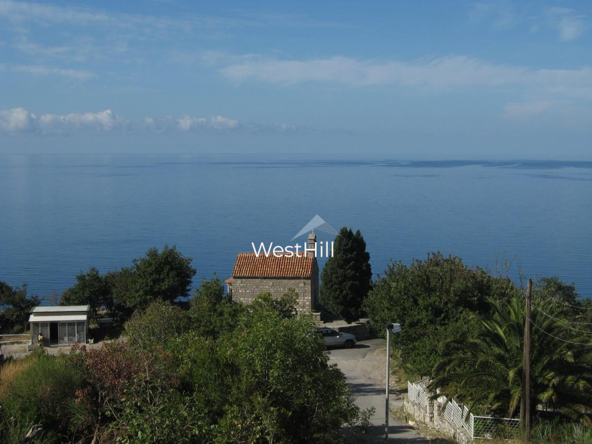 Urbanized plot for two villas in Sveti Stefan - Blizikuce area