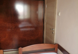2 bedroom apartment before the season in Budva