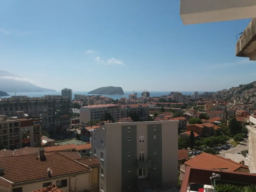 2 bedroom apartment for sale in Budva (Dubovica)