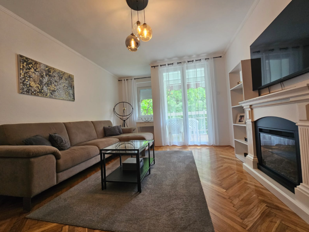 2 bedroom apartment for sale in Dubovica