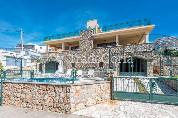 2 Villen zur Miete in Krimovice (Budva Riviera)