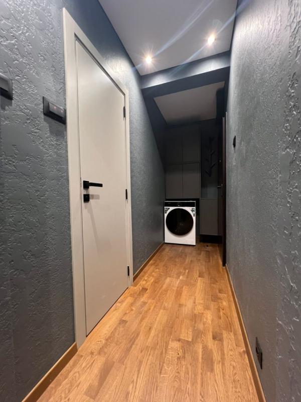 24 m2 design studio for sale in Budva.