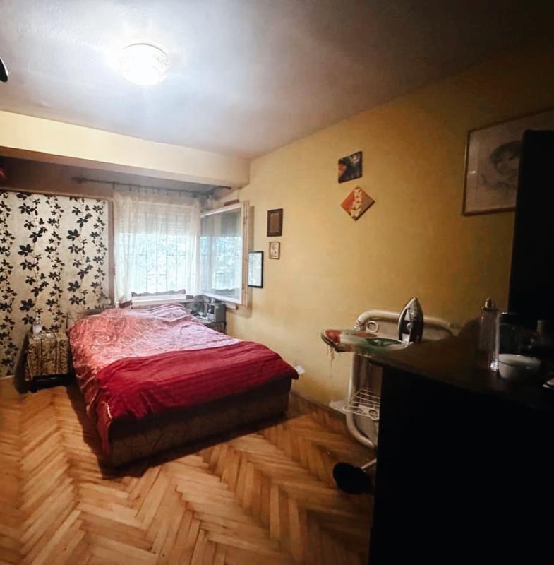 3-х комнатная квартира на продажу в районе Бар..